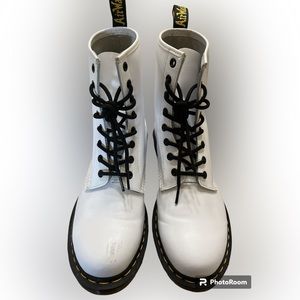 Dr. Martens 1460 Boot - Women’s